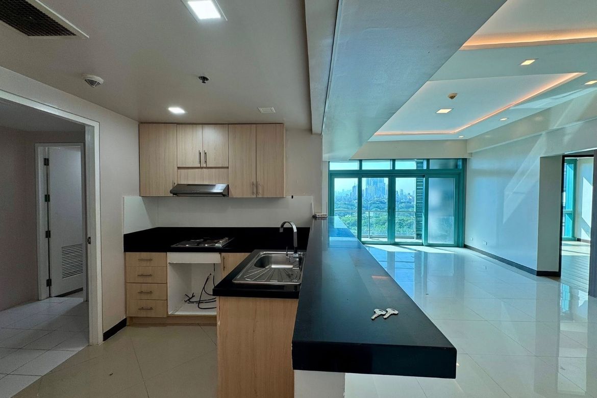 2 Bedroom Condo for Sale in BGC, Taguig – photo 5