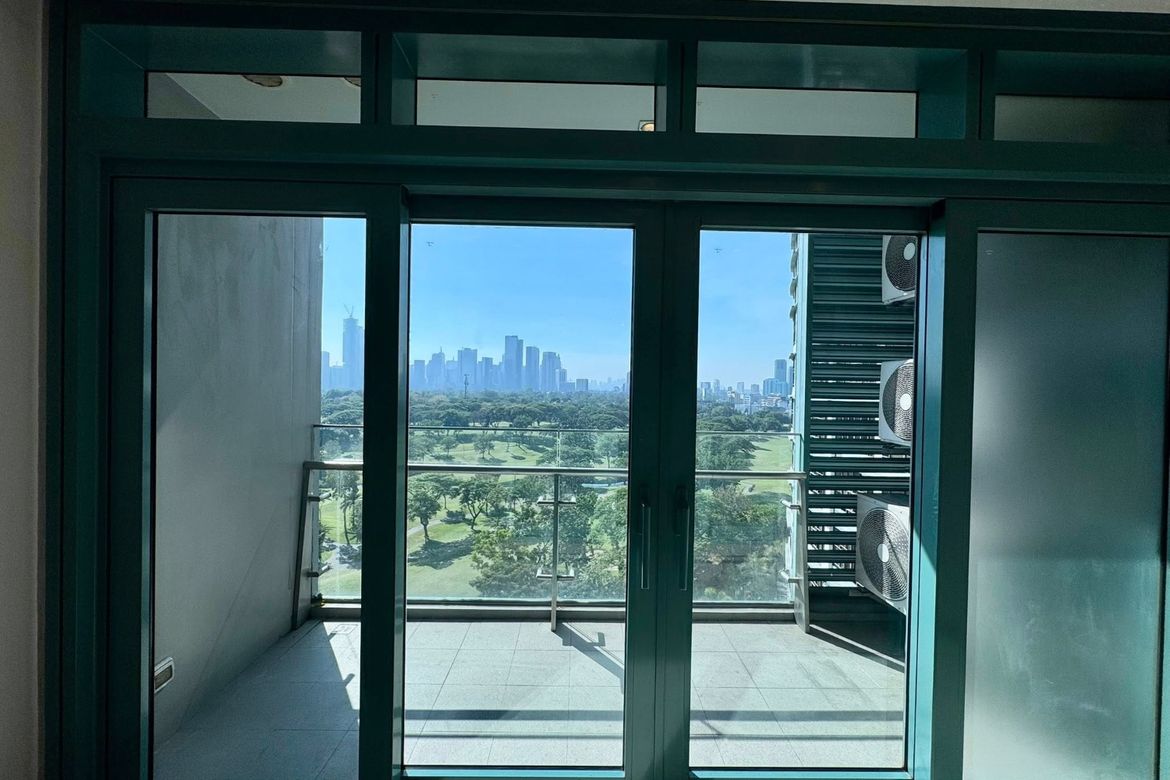 2 Bedroom Condo for Sale in BGC, Taguig – photo 12