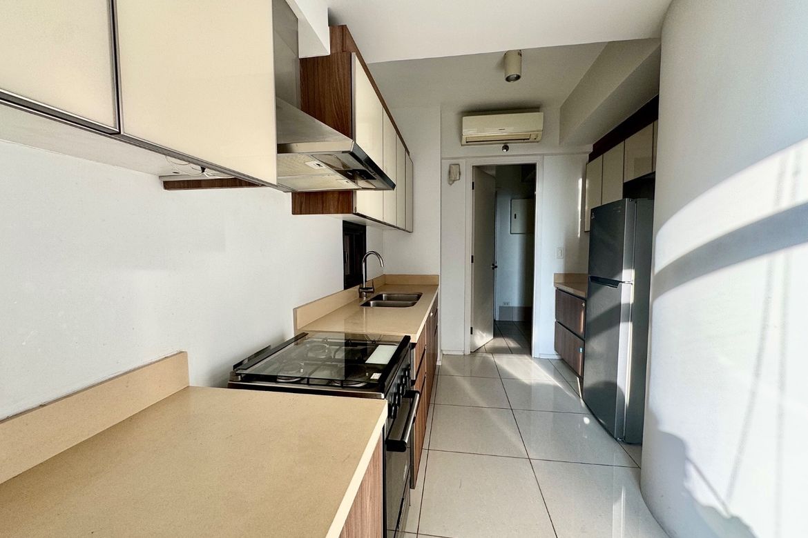 2 Bedroom Condo for Sale in BGC, Taguig – photo 3