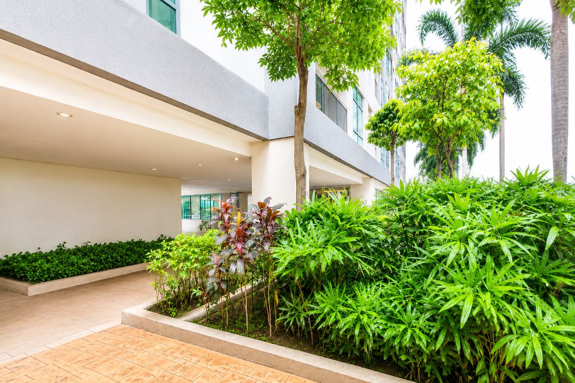 2 Bedroom Condo for Sale in BGC, Taguig – photo 9