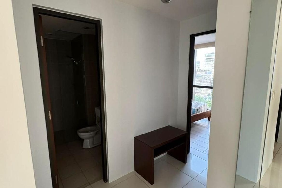2 Bedroom Condo for Sale in BGC, Taguig – photo 5