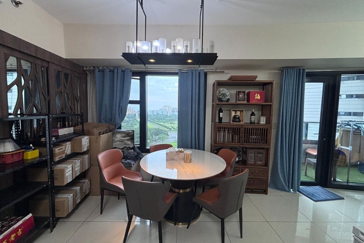 2 Bedroom Condo for Sale in BGC, Taguig – photo 4
