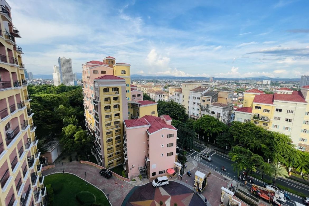 2 Bedroom Condo for Sale in BGC, Taguig, Metro Manila