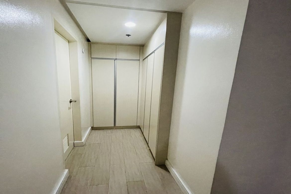 2 Bedroom Condo for Sale in BGC, Taguig, Metro Manila – photo 8