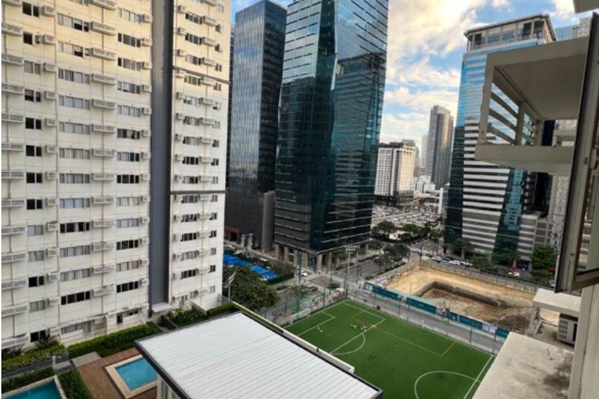 2 Bedroom Condo for Sale in BGC, Taguig, Metro Manila – photo 2