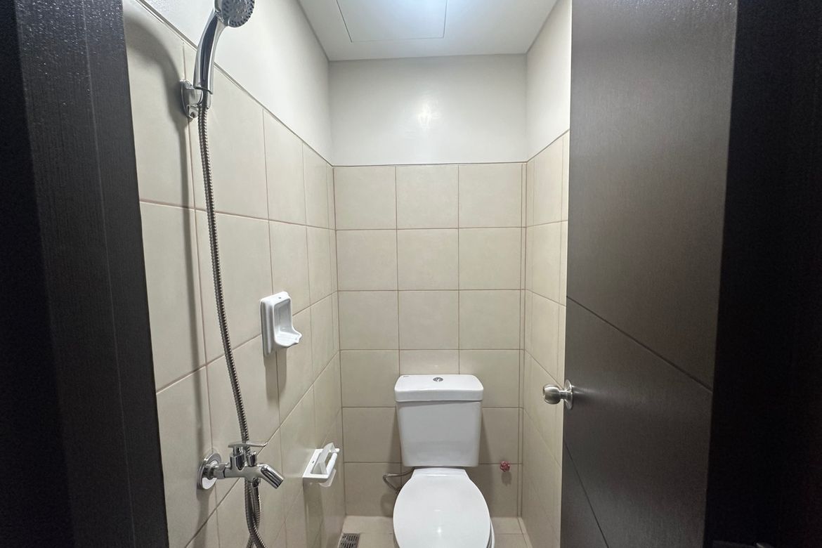 2 Bedroom Condo for Sale in BGC, Taguig, Metro Manila – photo 7