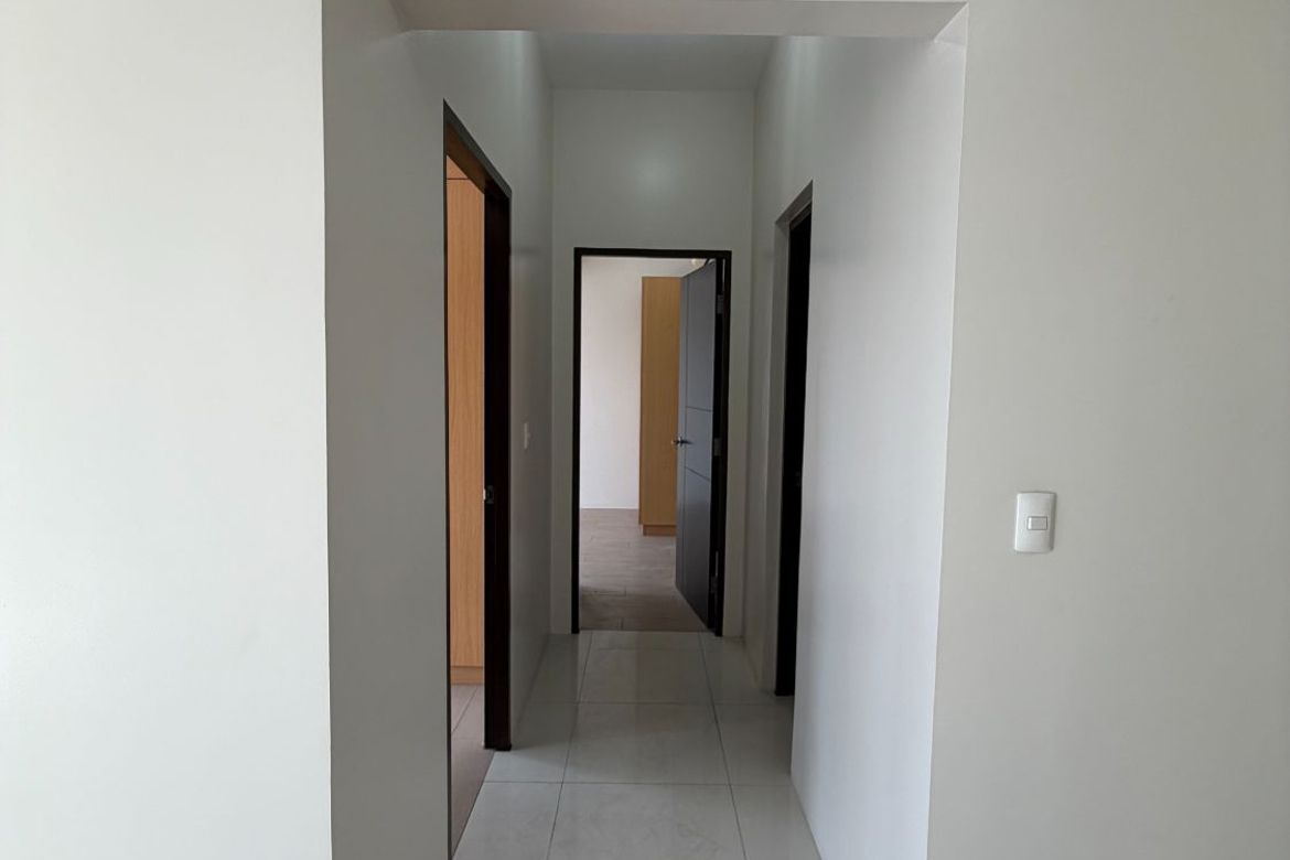 2 Bedroom Condo for Sale in BGC, Taguig, Metro Manila – photo 4