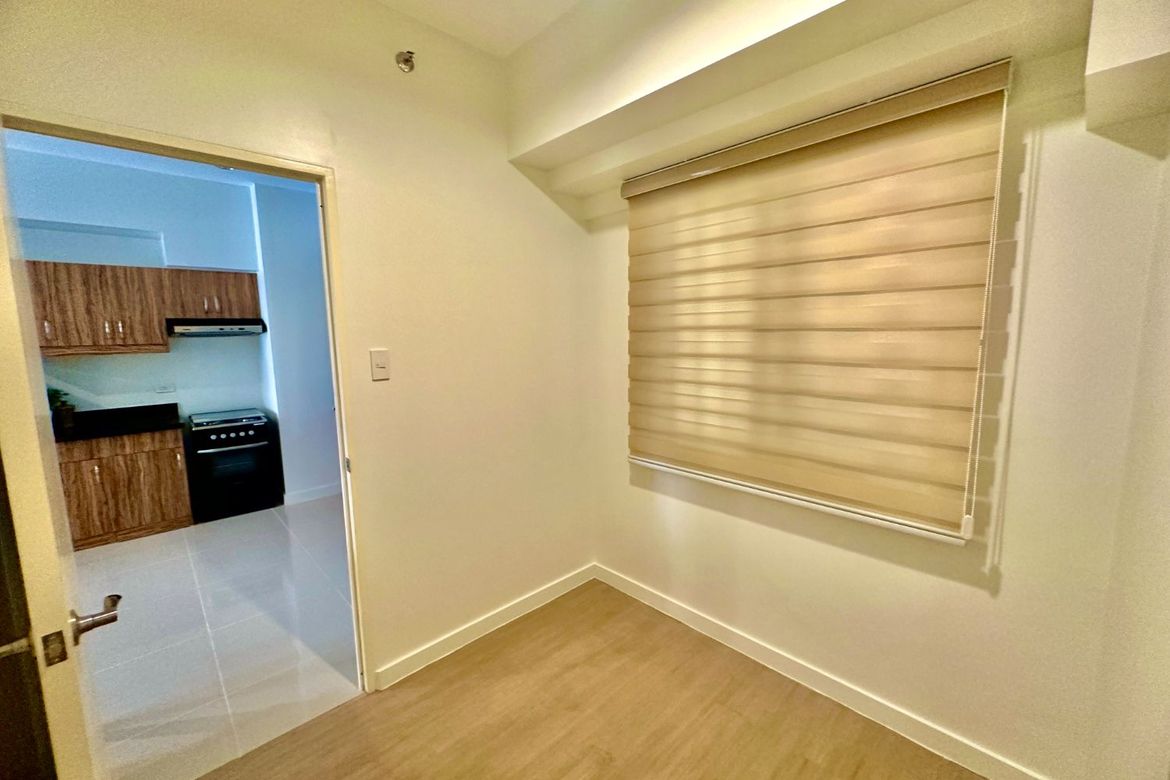 2 Bedroom Condo for Sale in Brio Tower, Guadalupe Viejo, Makati City near MRT-3 Guadalupe – photo 13