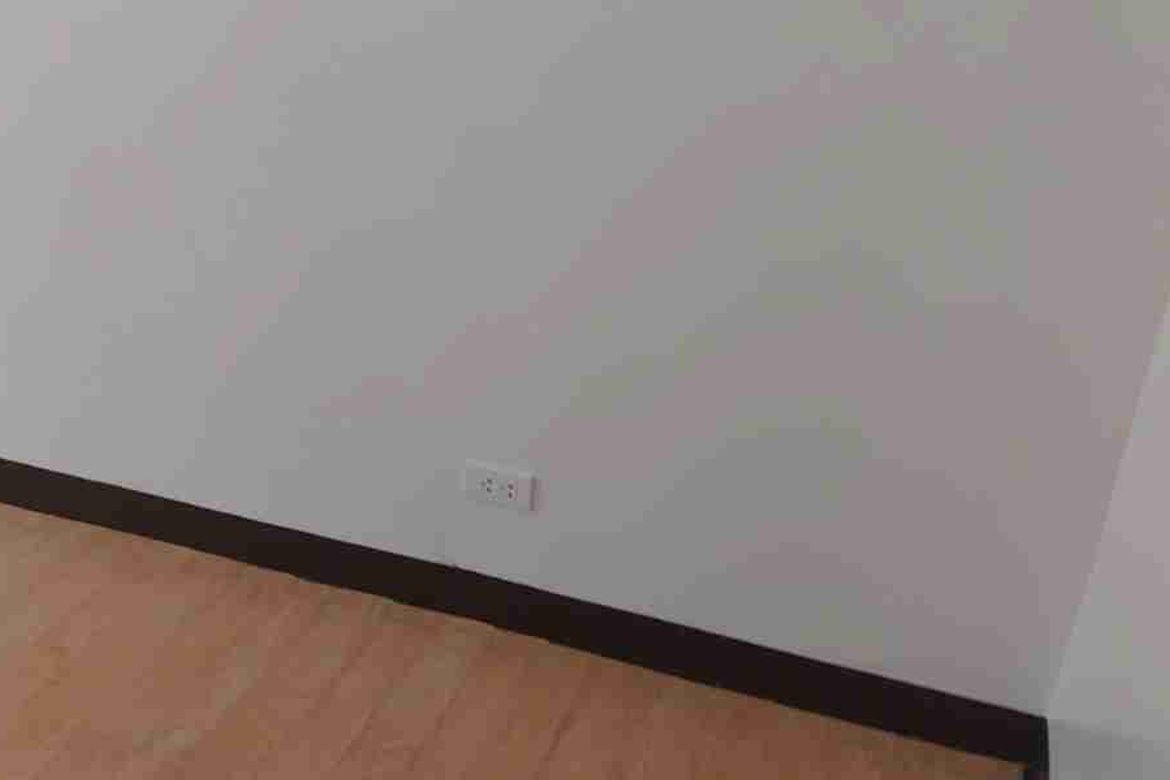2 Bedroom Condo for Sale in Cambridge Village, San Andres, Cainta, Rizal – photo 4