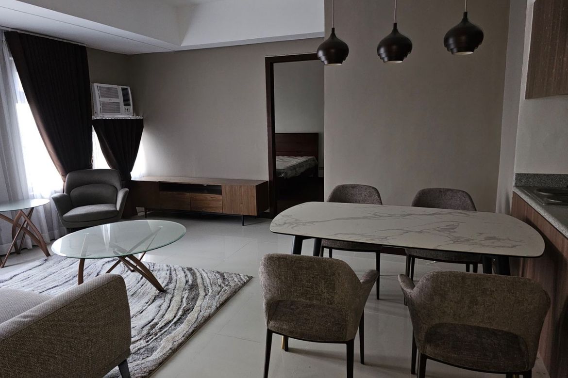 2 Bedroom Condo for Sale in Chimes Greenhills, Greenhills, San Juan, Metro Manila near MRT-3 Santolan – photo 3