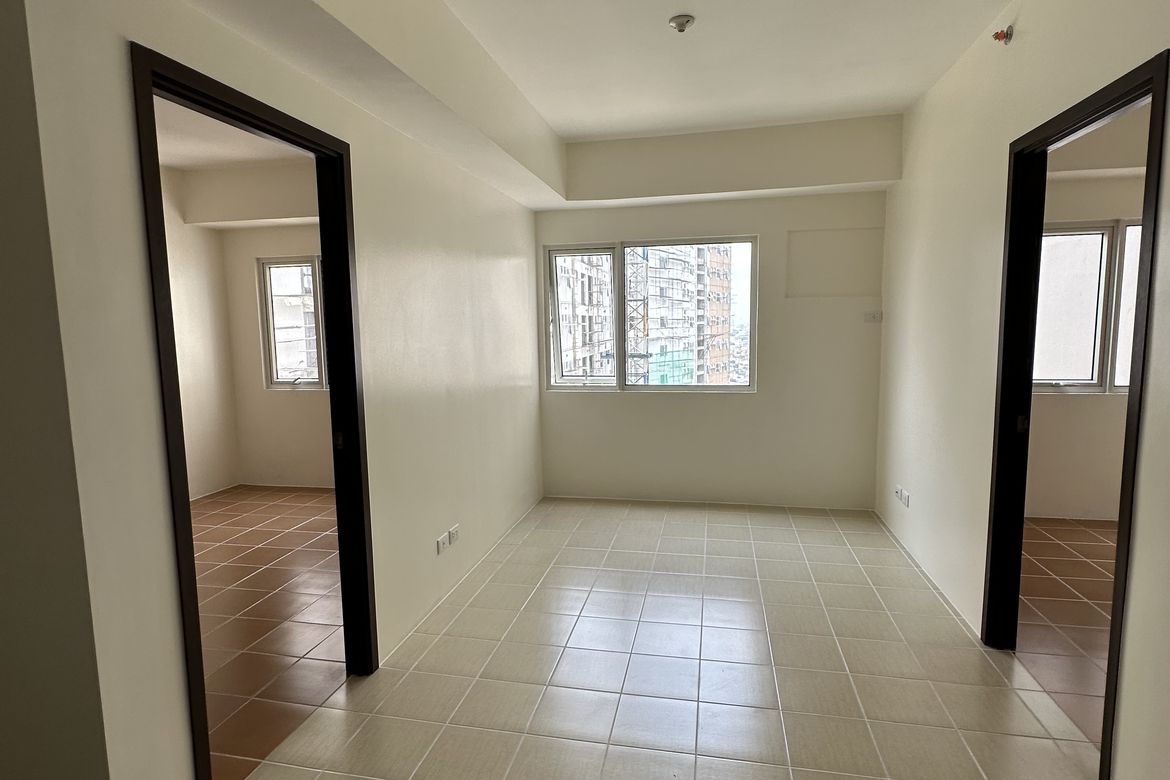 2 Bedroom Condo for Sale in COVENT GARDEN, Santa Mesa, Manila, Metro Manila near LRT-2 V. Mapa – photo 2