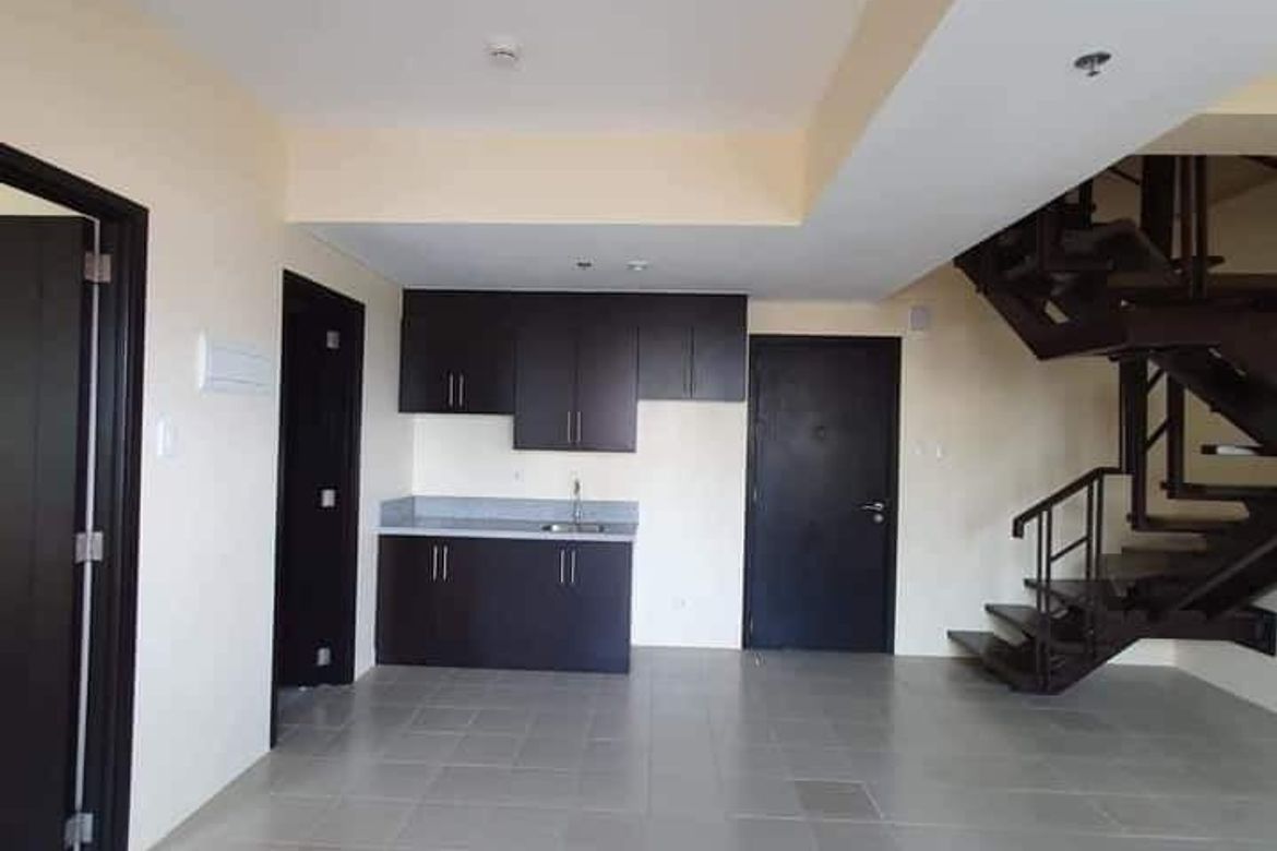 2 Bedroom Condo for Sale in COVENT GARDEN, Santa Mesa, Manila, Metro Manila near LRT-2 V. Mapa