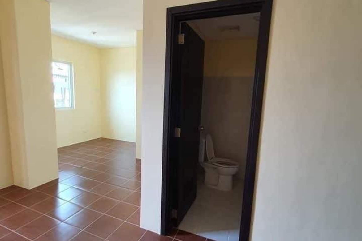 2 Bedroom Condo for Sale in COVENT GARDEN, Santa Mesa, Manila, Metro Manila near LRT-2 V. Mapa – photo 5