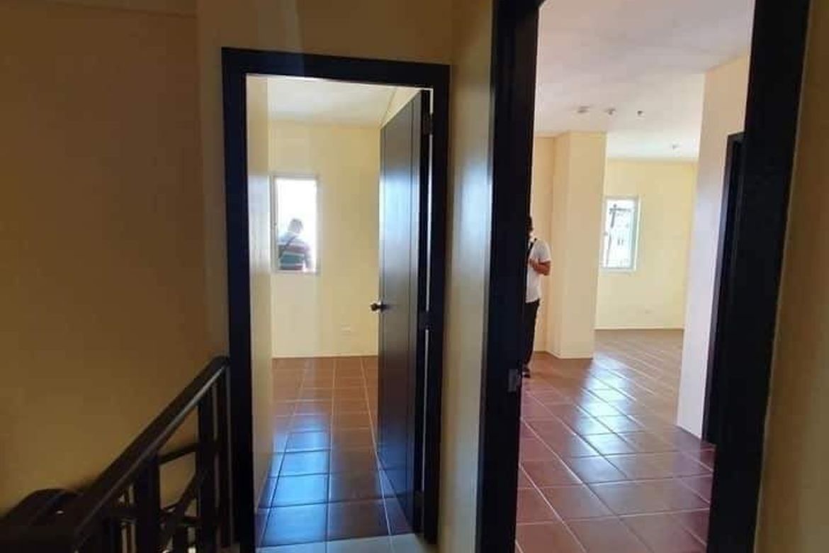 2 Bedroom Condo for Sale in COVENT GARDEN, Santa Mesa, Manila, Metro Manila near LRT-2 V. Mapa – photo 8
