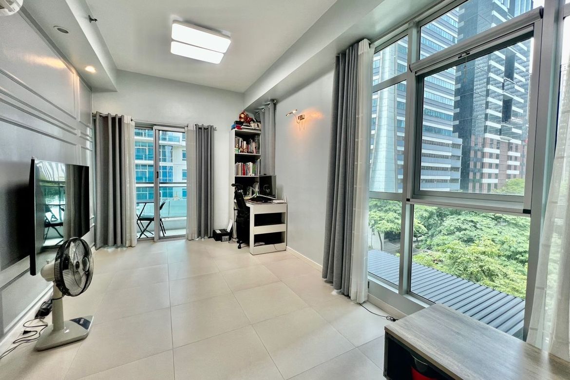 2 Bedroom Condo for Sale in Crescent Park Residences, Bagong Tanyag, Taguig, Metro Manila – photo 4