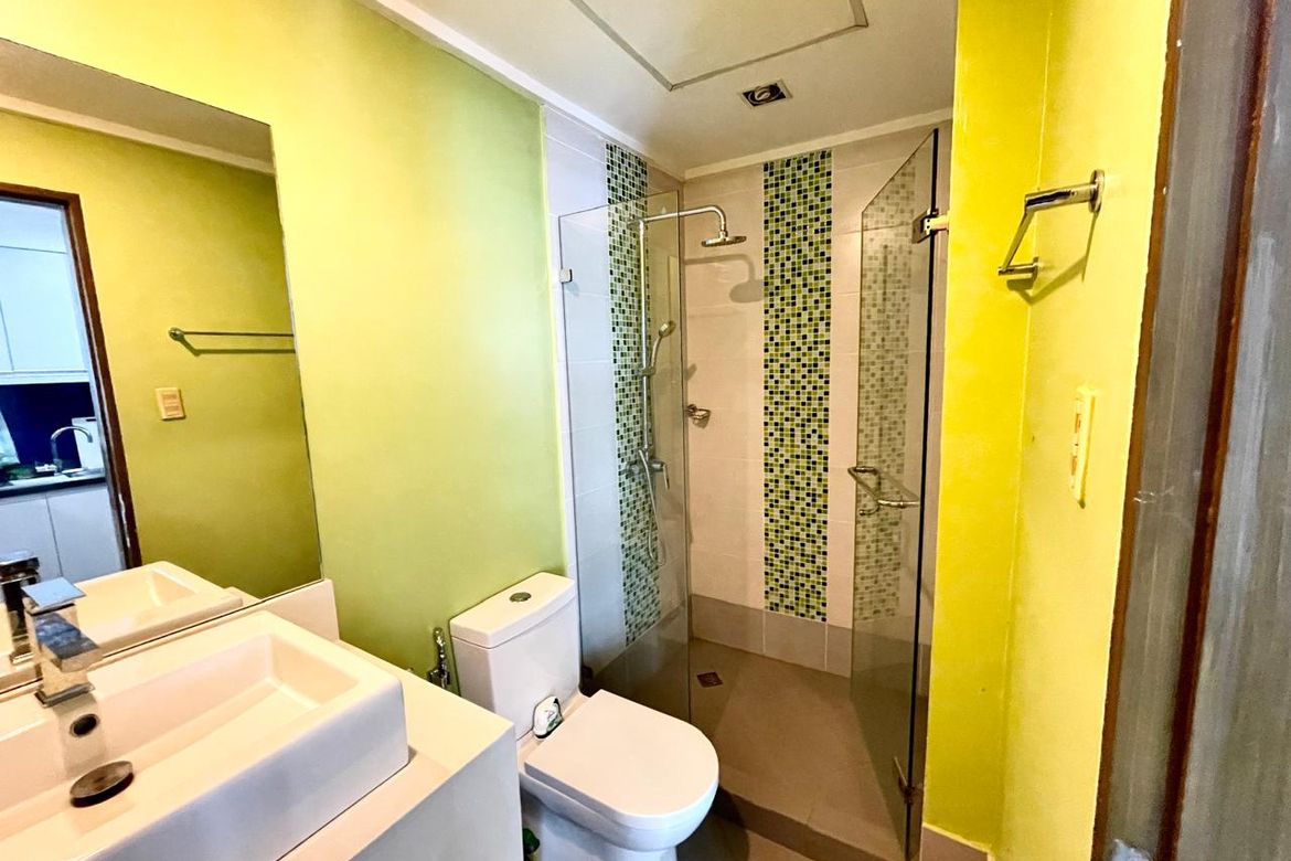 2 Bedroom Condo for Sale in Crescent Park Residences, Bagong Tanyag, Taguig, Metro Manila – photo 8