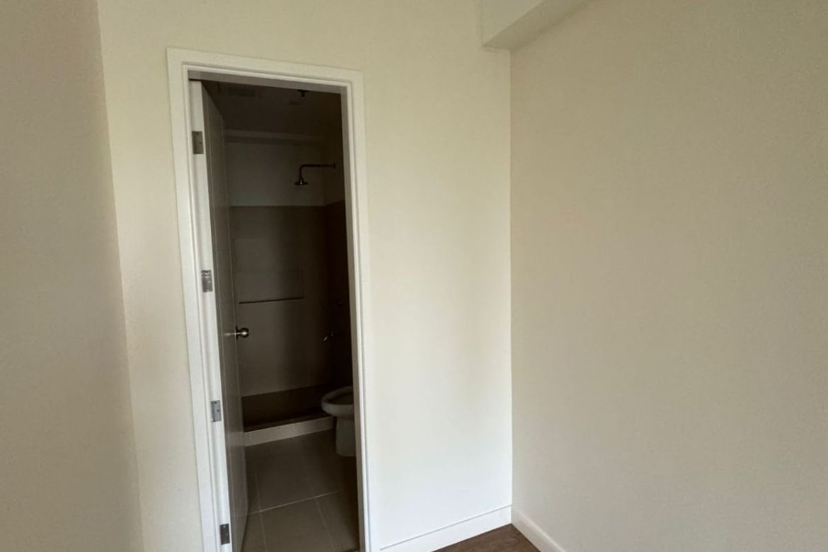 2 Bedroom Condo for Sale in Don Bosco, Parañaque, Metro Manila – photo 8