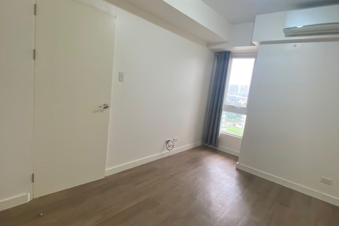 2 Bedroom Condo for Sale in Don Galo, Parañaque, Metro Manila – photo 8