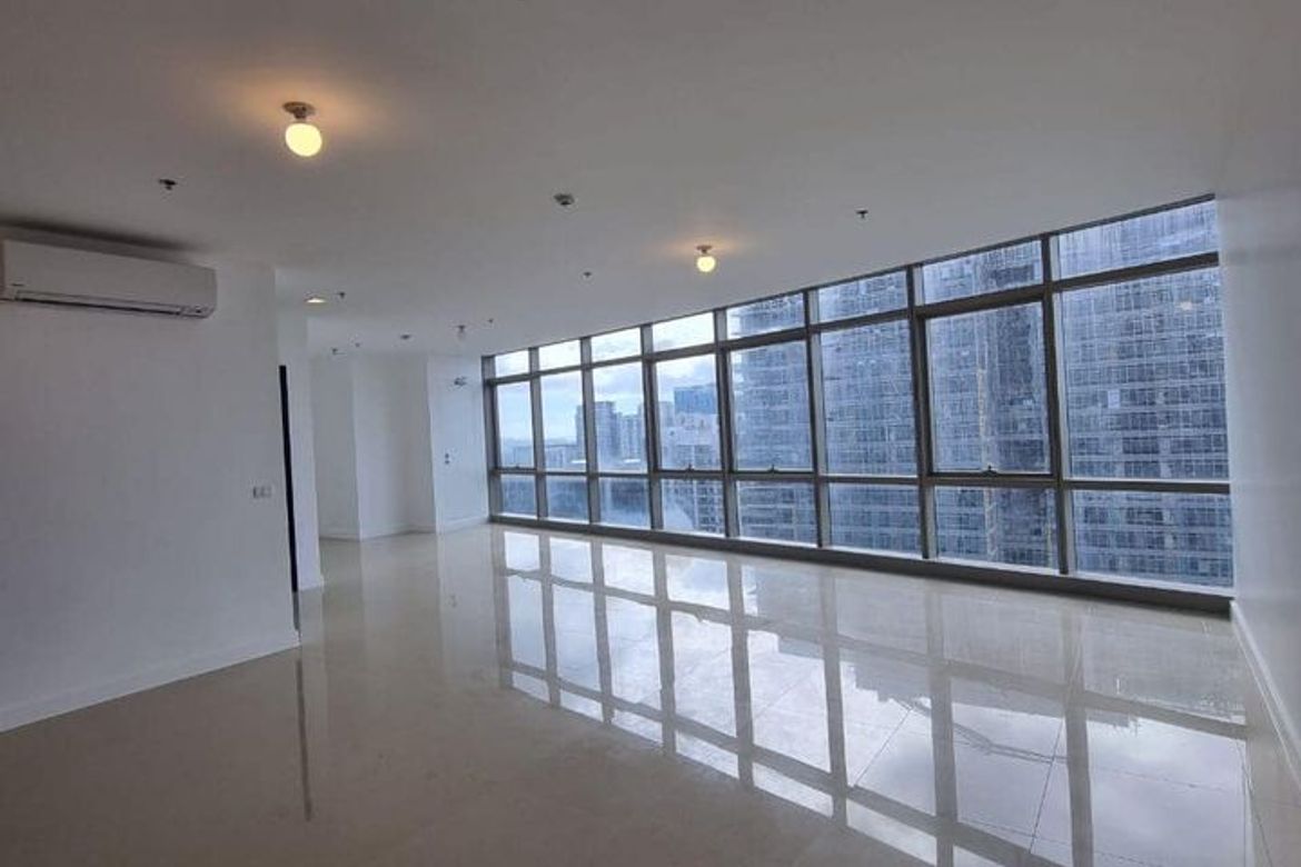 2 Bedroom Condo for Sale in East Gallery Place, BGC, Taguig – photo 2