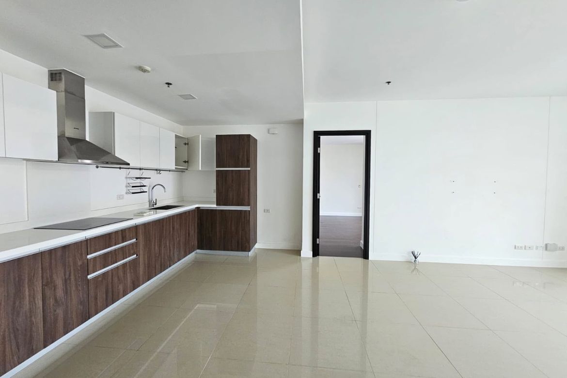 2 Bedroom Condo for Sale in East Gallery Place, BGC, Taguig – photo 3