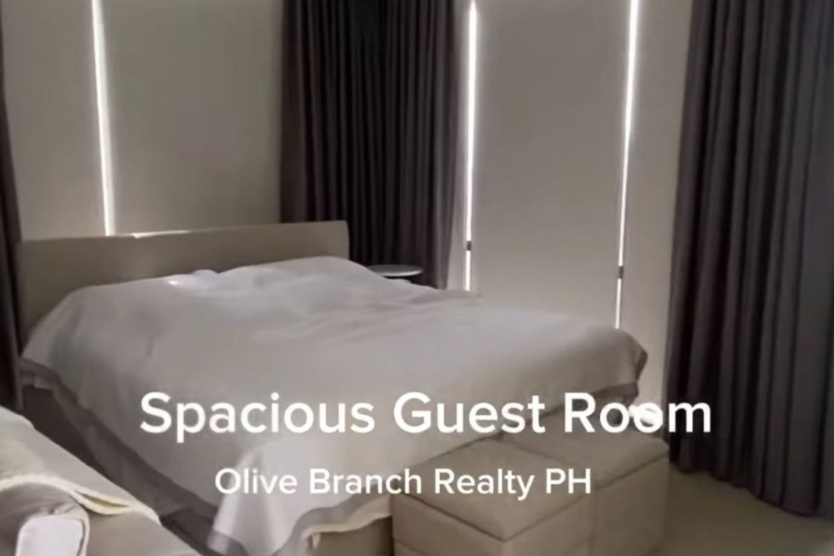 2 Bedroom Condo for Sale in East Gallery Place, BGC, Taguig – photo 5