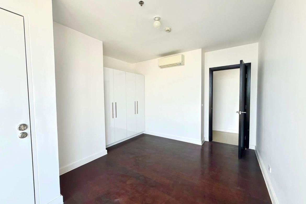 2 Bedroom Condo for Sale in East Gallery Place, BGC, Taguig – photo 15