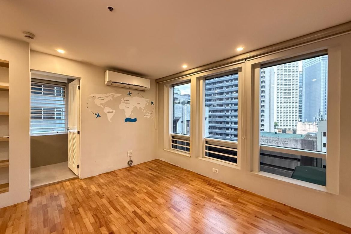 2 Bedroom Condo for Sale in Easton Place, Bel-Air, Makati City – photo 11