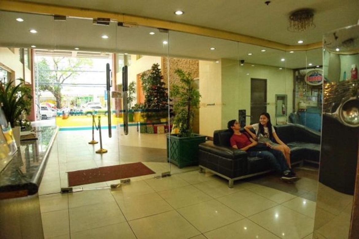 2 Bedroom Condo for Sale in Ermita, Manila, Metro Manila near LRT-1 Pedro Gil – photo 5
