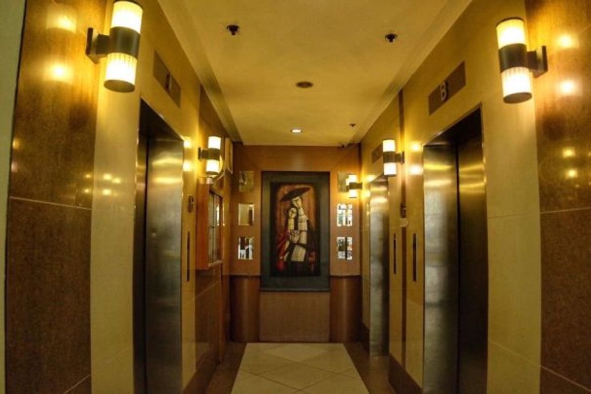 2 Bedroom Condo for Sale in Ermita, Manila, Metro Manila near LRT-1 Pedro Gil – photo 6