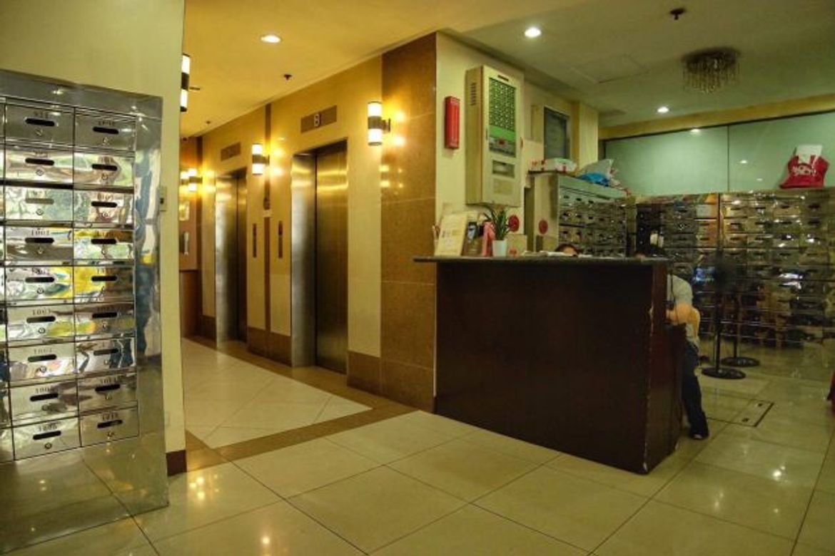 2 Bedroom Condo for Sale in Ermita, Manila, Metro Manila near LRT-1 Pedro Gil – photo 7