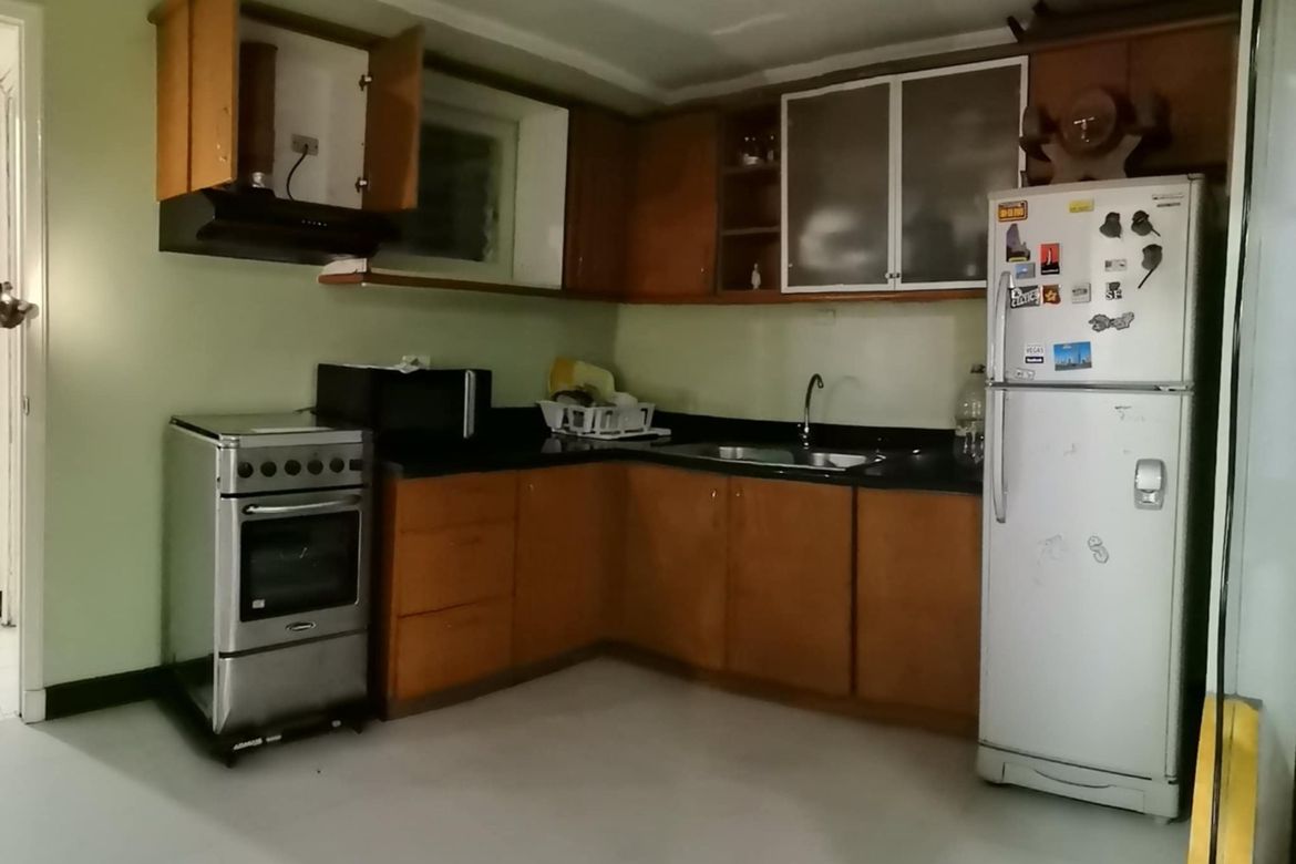 2 Bedroom Condo for Sale in Ermita, Manila, Metro Manila near LRT-1 United Nations – photo 3