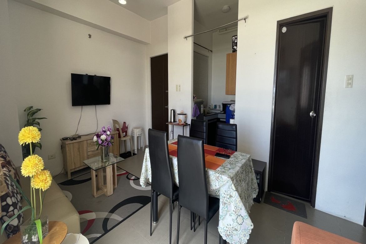 2 Bedroom Condo for Sale in Escalades South Metro, Salapan, San Juan, Metro Manila near LRT-2 J. Ruiz – photo 5