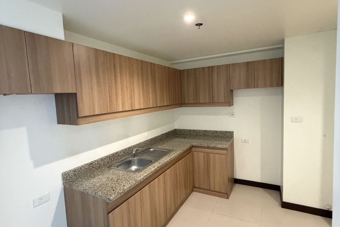 2 Bedroom Condo for Sale in Fairlane Residences, Kapitolyo, Pasig, Metro Manila near MRT-3 Boni – photo 7