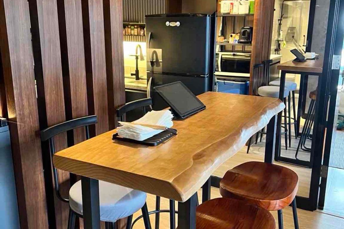 2 Bedroom Condo for Sale in Fairways Tower, BGC, Taguig – photo 6