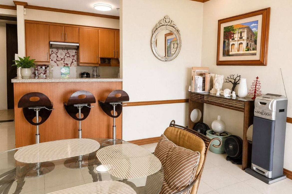2 Bedroom Condo for Sale in Fairways Tower, BGC, Taguig – photo 5