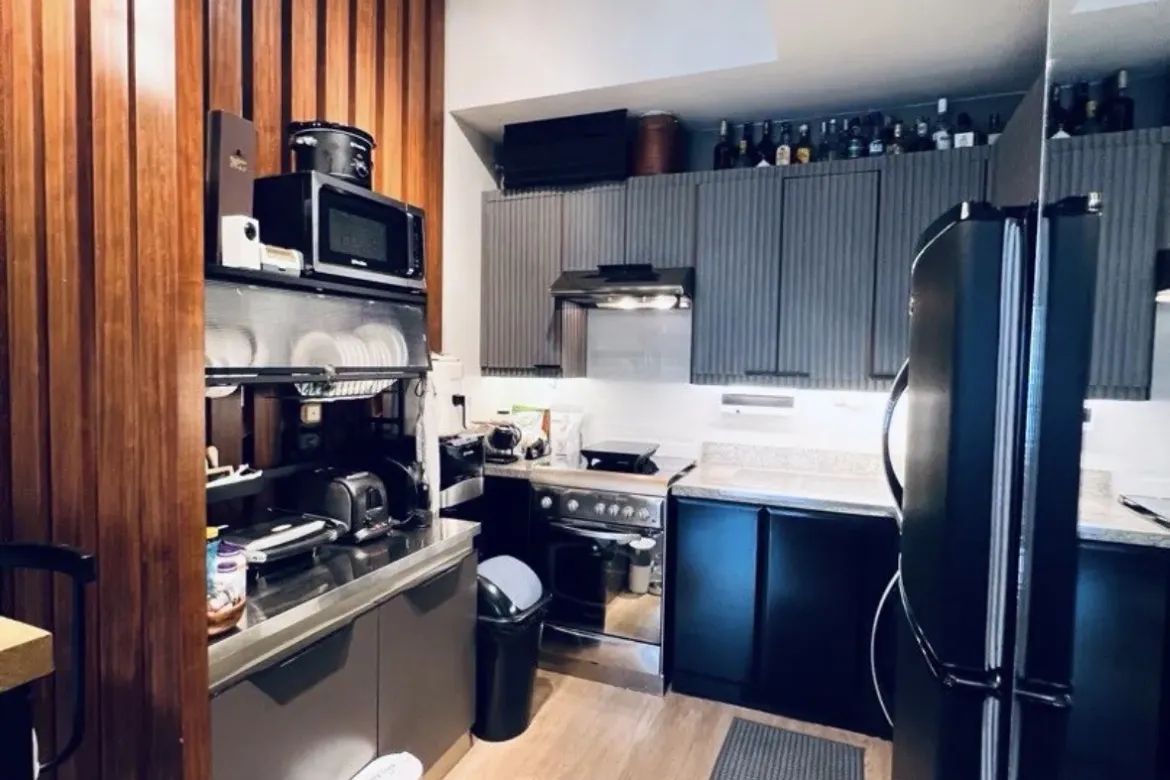 2 Bedroom Condo for Sale in Fairways Tower, BGC, Taguig – photo 7