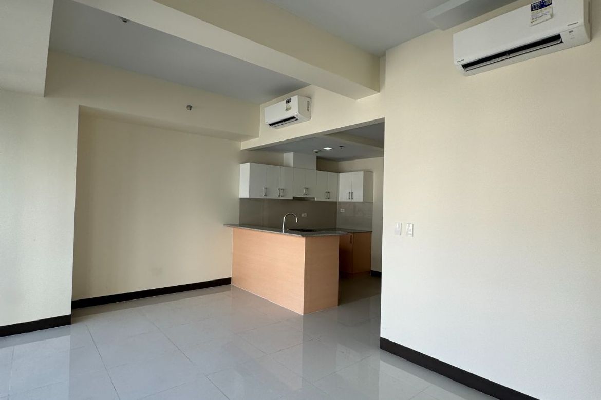 2 Bedroom Condo for Sale in Greenbelt Hamilton, San Lorenzo, Makati City – photo 5