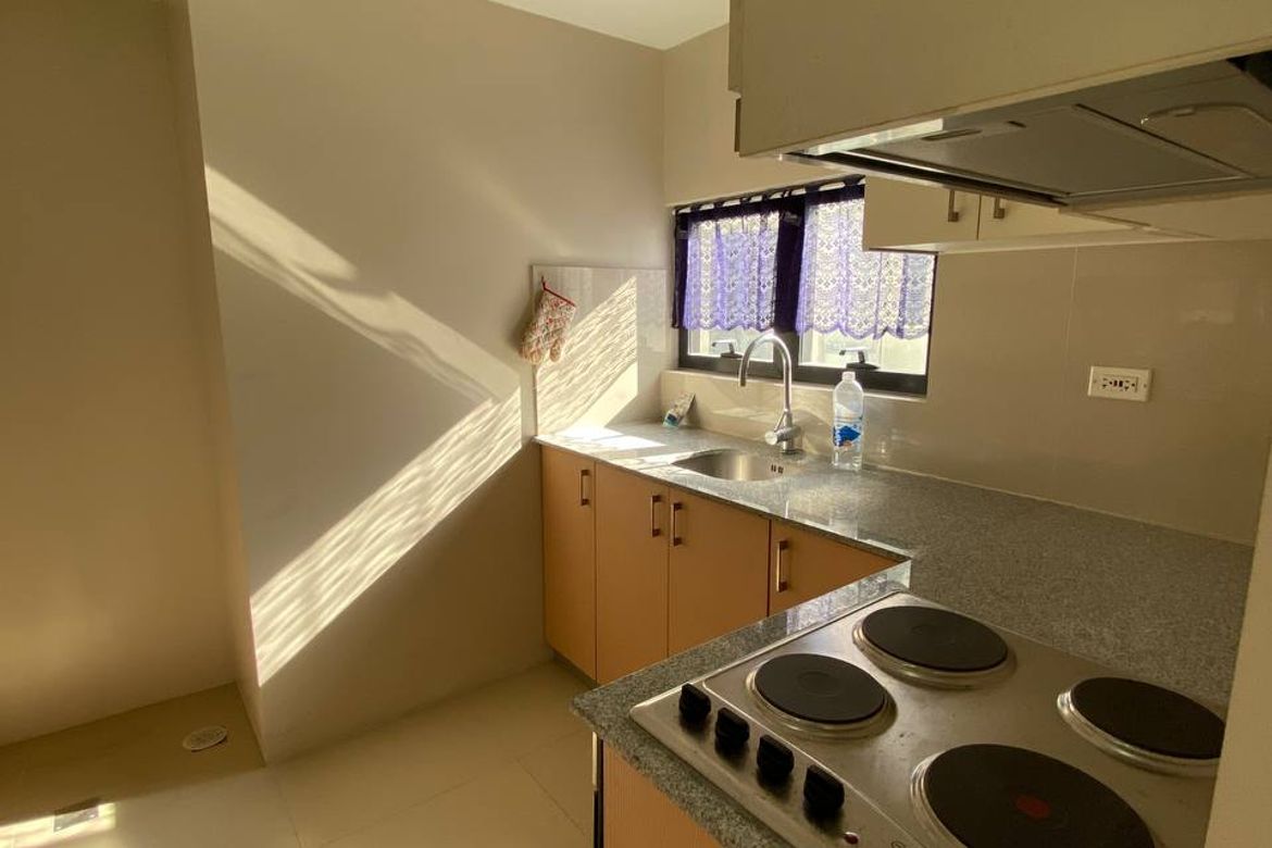 2 Bedroom Condo for Sale in Greenbelt Hamilton, San Lorenzo, Makati, Metro Manila – photo 2
