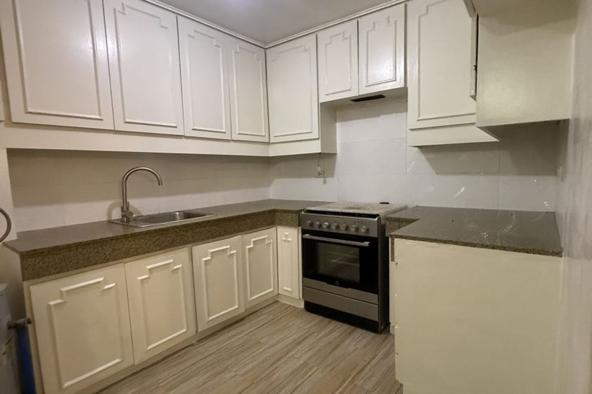 2 Bedroom Condo for Sale in Greenhills, San Juan, Metro Manila near MRT-3 Santolan – photo 7
