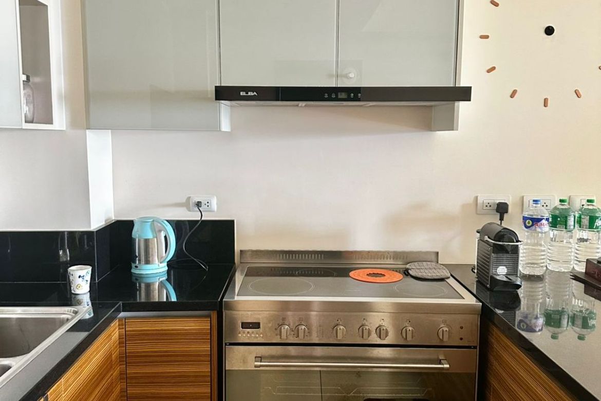 2 Bedroom Condo for Sale in Greenhills, San Juan, Metro Manila near MRT-3 Santolan – photo 4