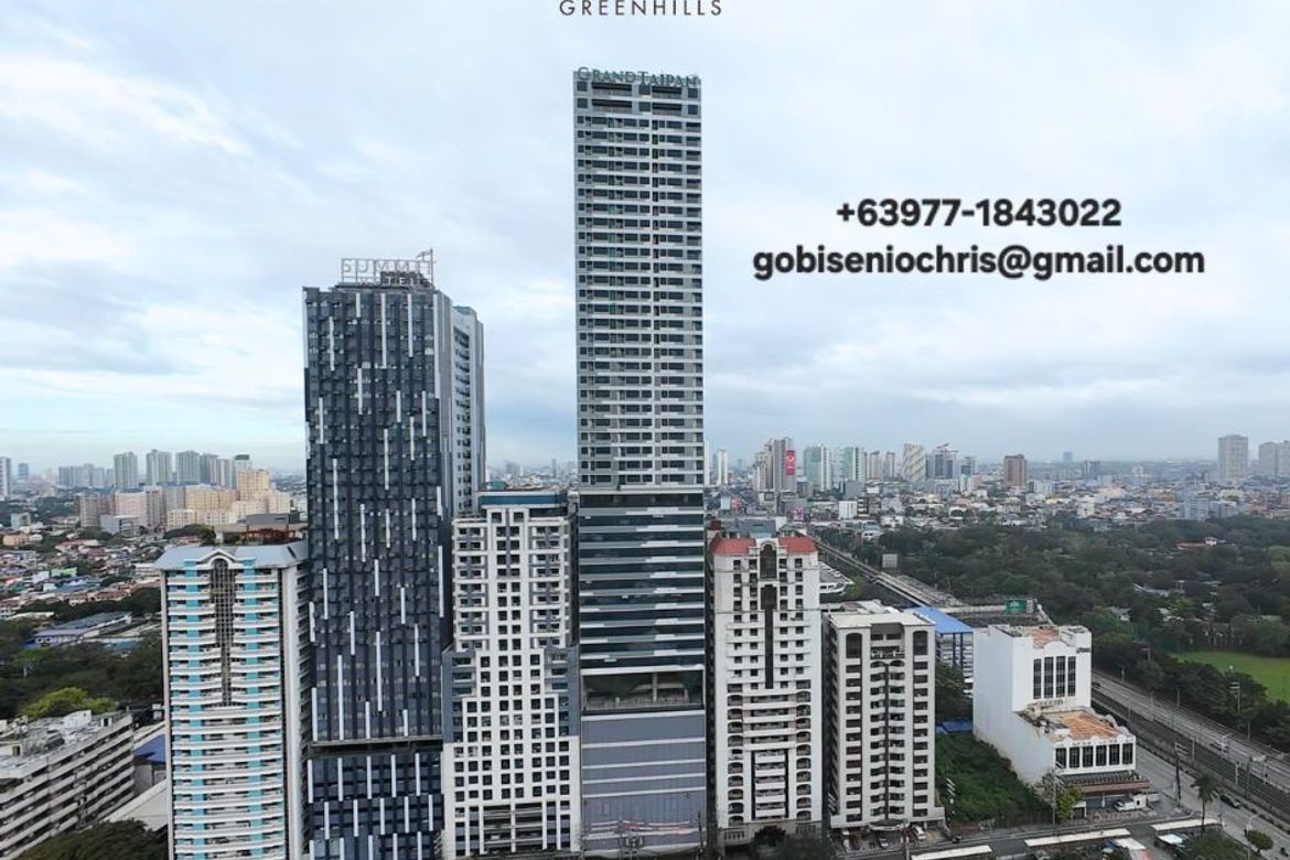 2 Bedroom Condo for Sale in Greenhills, San Juan, Metro Manila near MRT-3 Santolan – photo 2