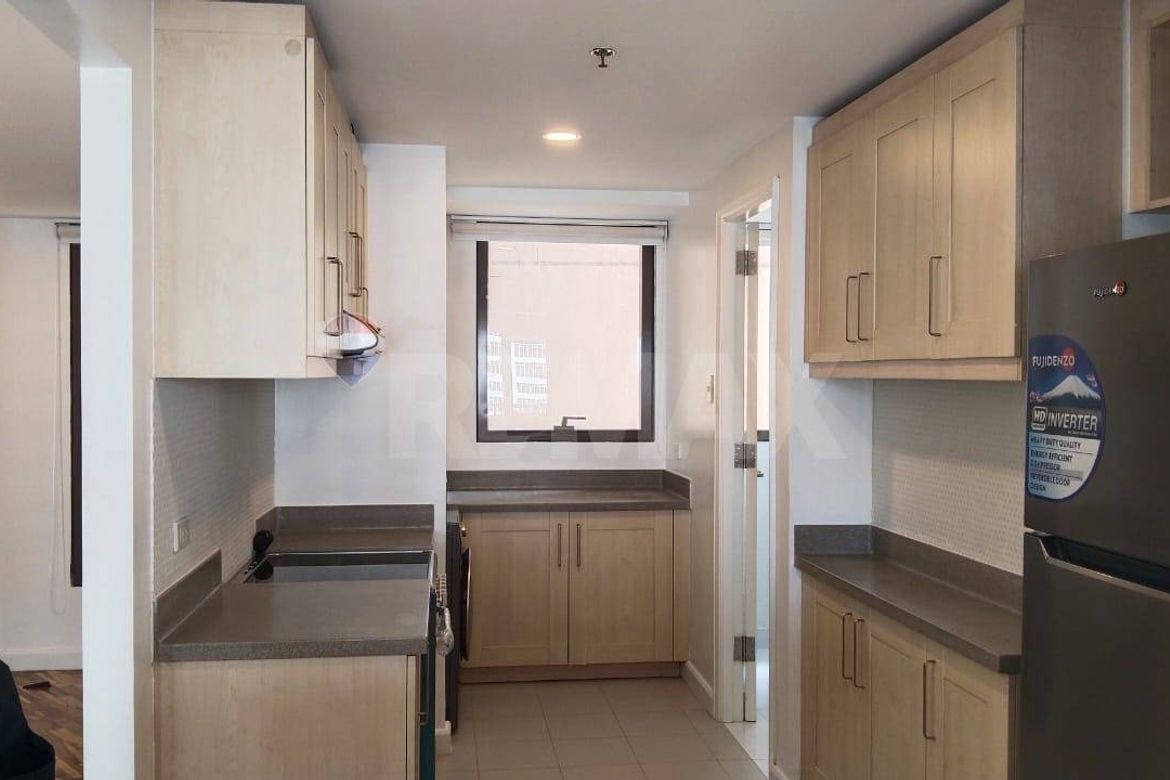 2 Bedroom Condo for Sale in Joya Lofts and Towers, Rockwell, Makati City near MRT-3 Guadalupe – photo 6