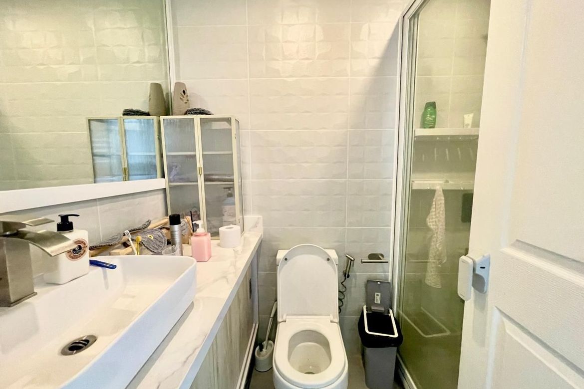 2 Bedroom Condo for Sale in Kensington Place, BGC, Taguig near MRT-3 Buendia – photo 12