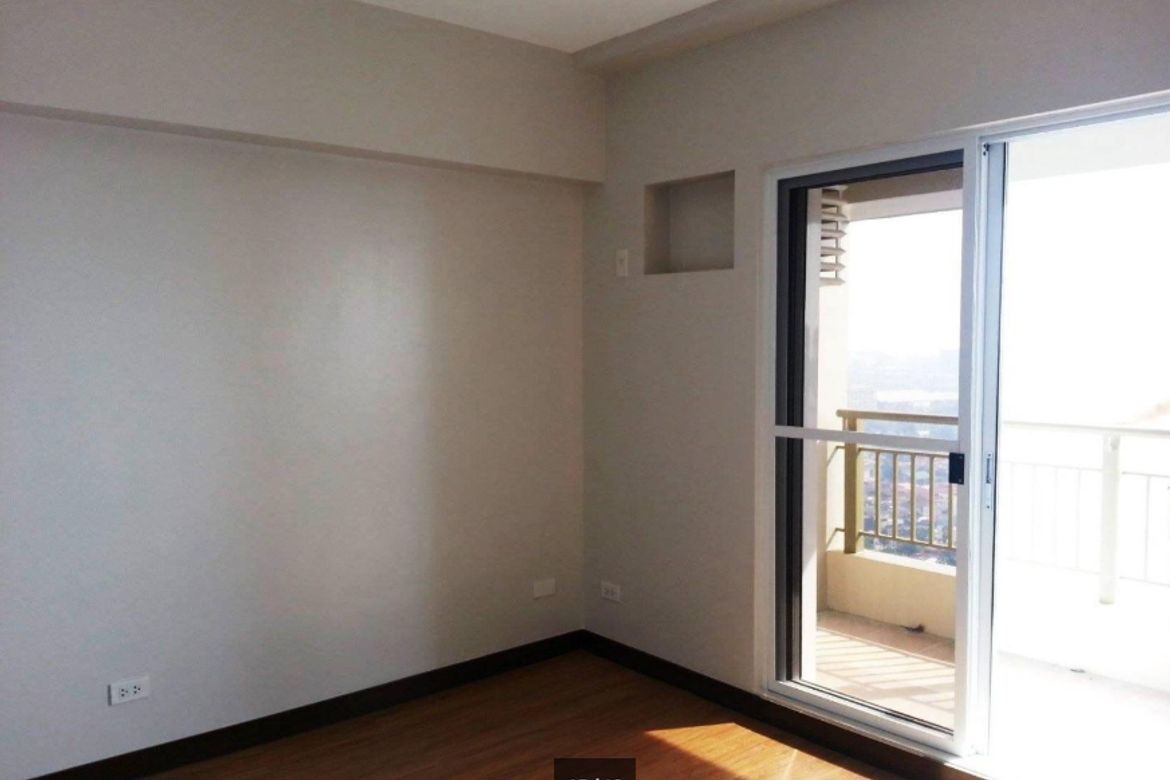 2 Bedroom Condo for Sale in La Verti Residences, Pasay, Metro Manila near LRT-1 Baclaran – photo 4