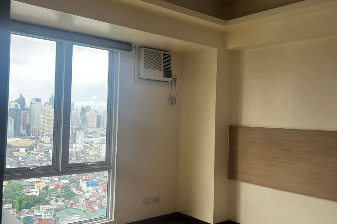 2 Bedroom Condo for Sale in La Verti Residences, Pasay, Metro Manila near LRT-1 Baclaran – photo 2