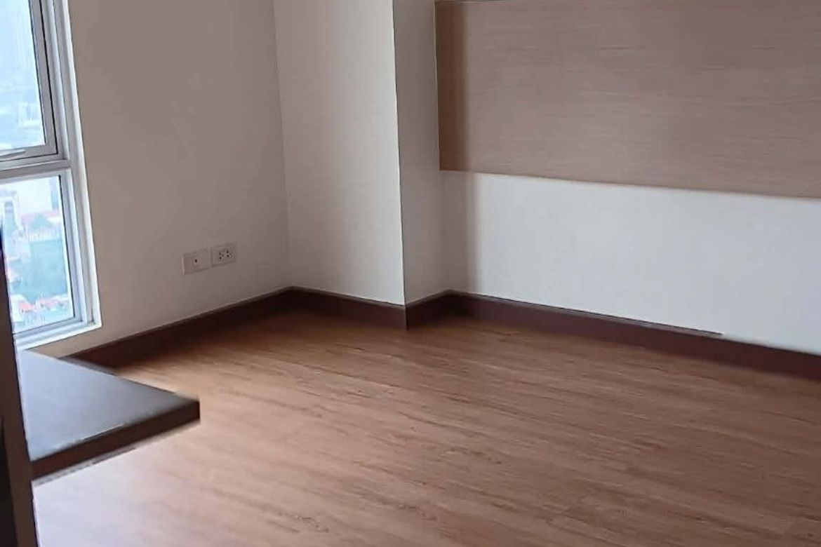 2 Bedroom Condo for Sale in La Verti Residences, Pasay, Metro Manila near LRT-1 Baclaran – photo 4