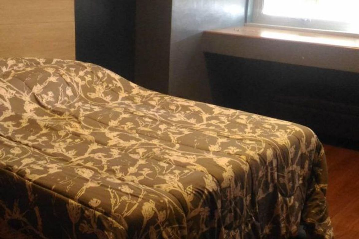2 Bedroom Condo for Sale in Lee Gardens, Addition Hills, Mandaluyong, Metro Manila – photo 8