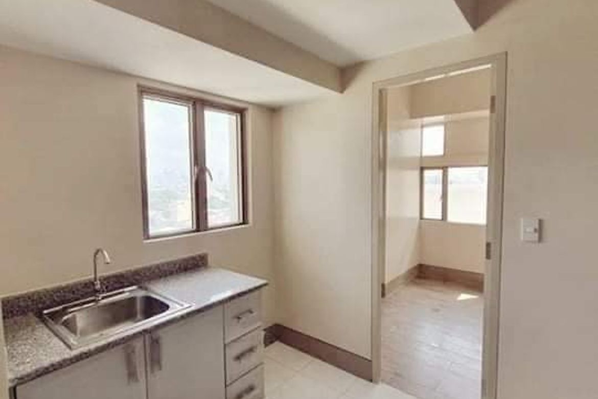 2 Bedroom Condo for Sale in Little Baguio Terraces, Ermitaño, San Juan, Metro Manila near LRT-2 J. Ruiz – photo 8