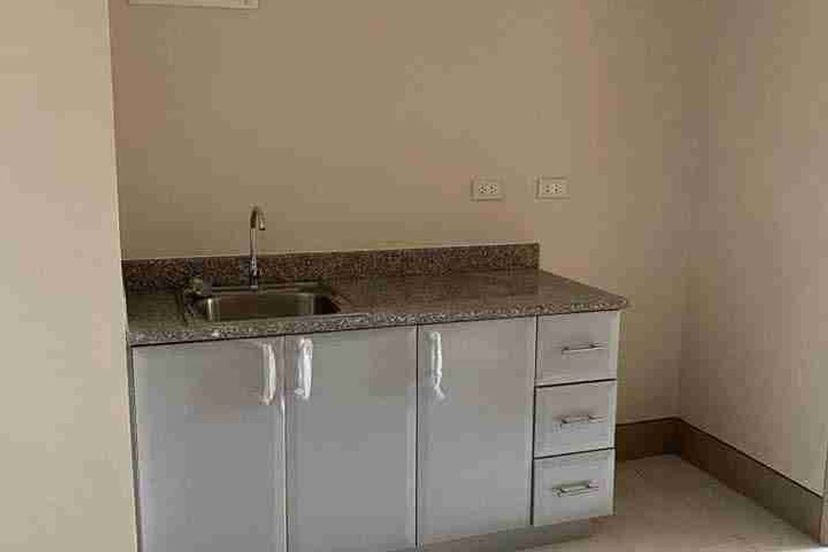2 Bedroom Condo for Sale in Little Baguio Terraces, Ermitaño, San Juan, Metro Manila near LRT-2 J. Ruiz – photo 2