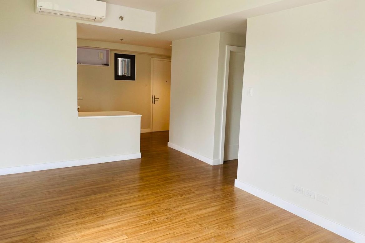 2 Bedroom Condo for Sale in Loyola Heights, Quezon City, Metro Manila near LRT-2 Katipunan – photo 4